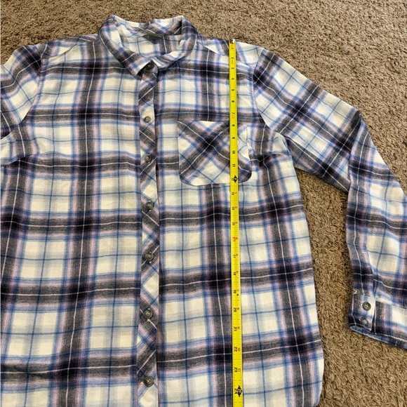 Eddie Bauer Outdoor Women's Blue and White Plaid Shirt - Picture 5 of 8
